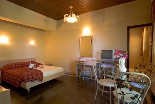 фото отеля Grecian Castle Hotel