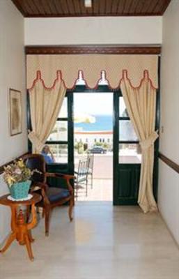 фото отеля Grecian Castle Hotel