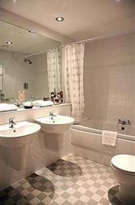фото отеля Hunting Lodge Hotel Market Harborough