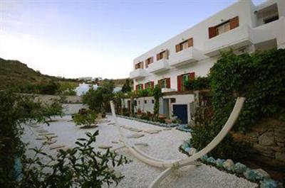 фото отеля Psarou Beach Hotel
