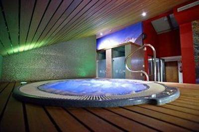фото отеля Hotel Sancho Abarca