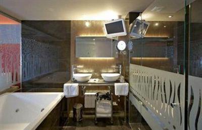 фото отеля Hotel Sancho Abarca