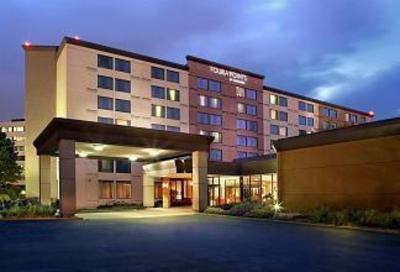 фото отеля Four Points by Sheraton Toronto Airport