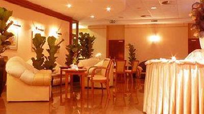 фото отеля Sympozjum Hotel