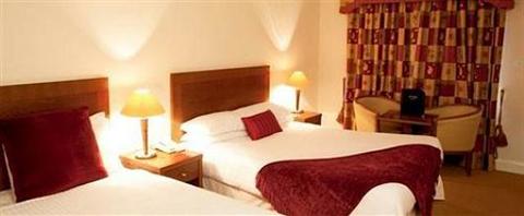 фото отеля Clybaun Hotel Galway
