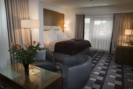 фото отеля BEST WESTERN Premier Hotel International