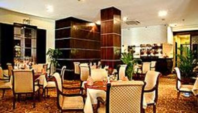фото отеля Warm Yes Hotel