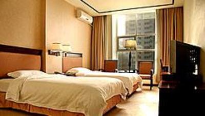 фото отеля Warm Yes Hotel