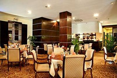 фото отеля Warm Yes Hotel
