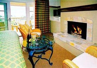 фото отеля Tradewinds Carmel