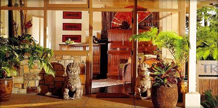 фото отеля Tradewinds Carmel