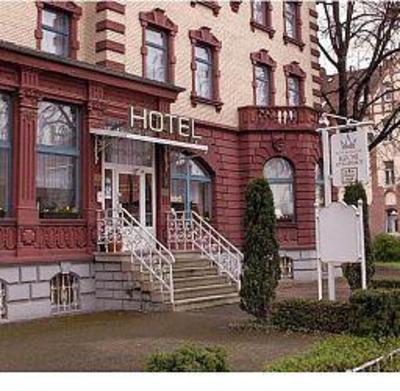 фото отеля Hotel Krone am Bahnhof