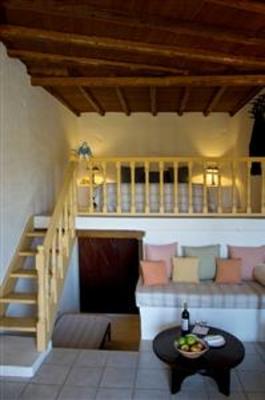 фото отеля Lefkes Village Hotel