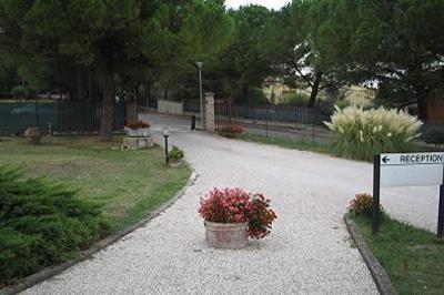 фото отеля Locanda I Loggi - Villaggio Albergo