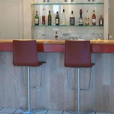фото отеля Hotel Saint Nicolas La Rochelle