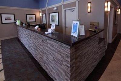фото отеля Radisson Hotel & Suites Fort McMurray