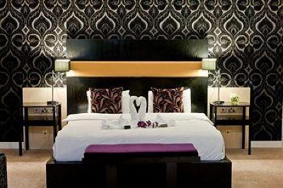 фото отеля Lough Rea Hotel and Spa