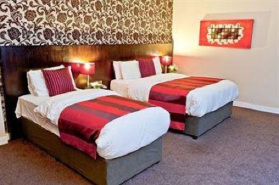 фото отеля Lough Rea Hotel and Spa