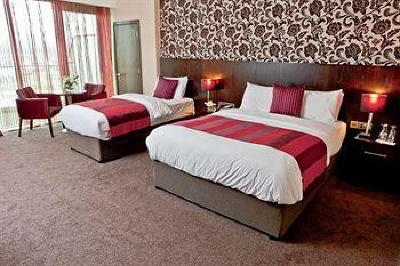 фото отеля Lough Rea Hotel and Spa