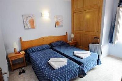 фото отеля Maribel Apartments Menorca