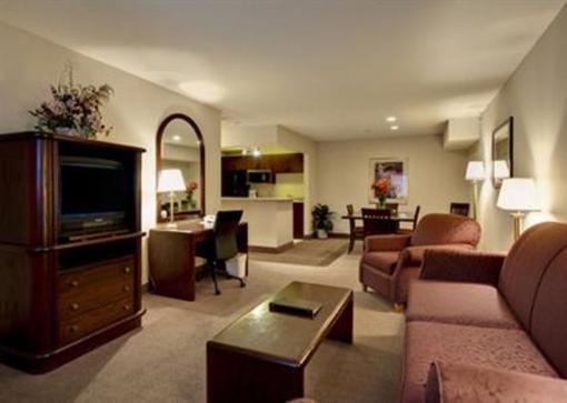 фото отеля Quality Inn Maple Ridge