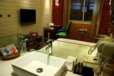 фото отеля New Beacon Sunyee International Hotel Wuhan