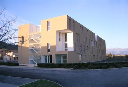 фото отеля Sejours Et Affaires Moulin Neuf Hotel Manosque