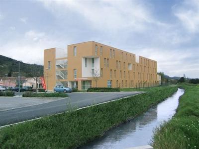 фото отеля Sejours Et Affaires Moulin Neuf Hotel Manosque