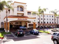 Hampton Inn & Suites Santa Ana/Orange County Airport