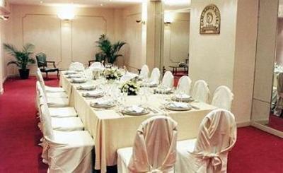 фото отеля Cambremon Hotel
