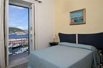 фото отеля Hotel Mari