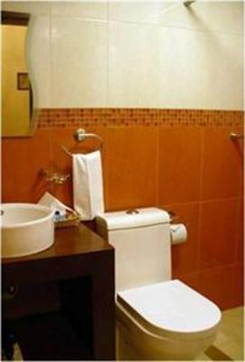 фото отеля Hotel Zapata 91