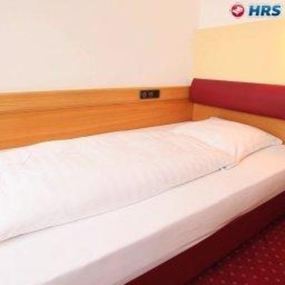 фото отеля Feringapark Hotel Unterfohring