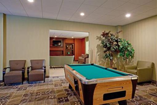 фото отеля Holiday Inn Plattsburgh