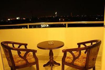 фото отеля CNR House Hotel