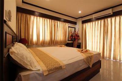 фото отеля CNR House Hotel
