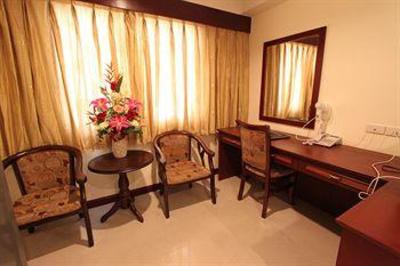 фото отеля CNR House Hotel
