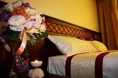 фото отеля CNR House Hotel