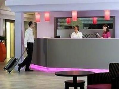 фото отеля Hotel All Seasons Melun Rubelles