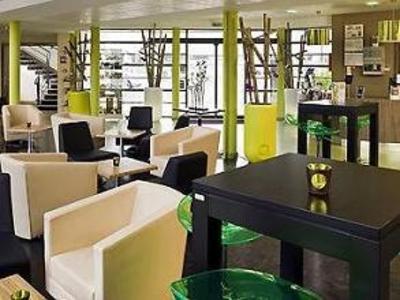 фото отеля Hotel All Seasons Melun Rubelles
