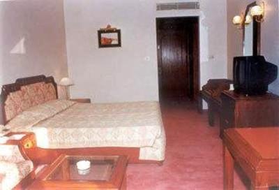 фото отеля Howard Park Plaza Hotel Agra