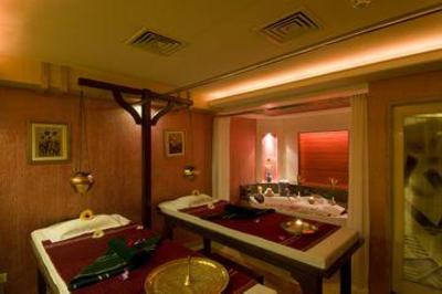 фото отеля Howard Park Plaza Hotel Agra
