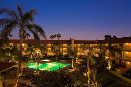 фото отеля Doubletree Hotel Ontario Airport
