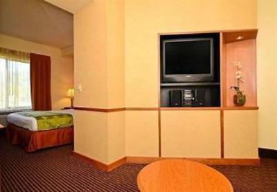 фото отеля Fairfield Inn & Suites Cherokee