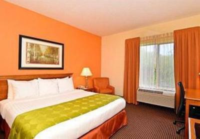 фото отеля Fairfield Inn & Suites Cherokee
