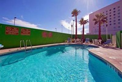 фото отеля Holiday Inn Express Hotel & Suites Cd. Juarez-Las Misiones