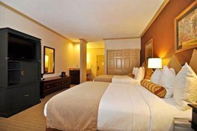 фото отеля BEST WESTERN Palm Court Hotel