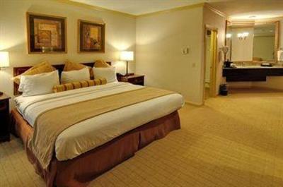 фото отеля BEST WESTERN Palm Court Hotel