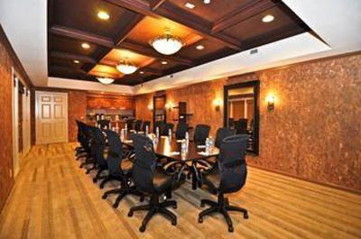 фото отеля BEST WESTERN Palm Court Hotel