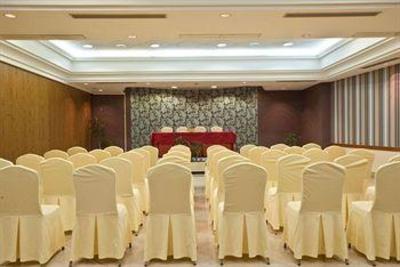 фото отеля Hotel Hoyuela